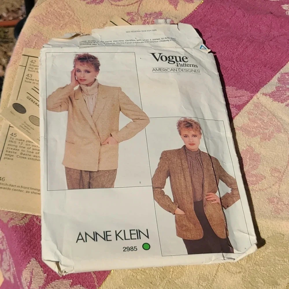 Anne Klein Vogue patterns #2985 Size 14 1980s Misses jacket
